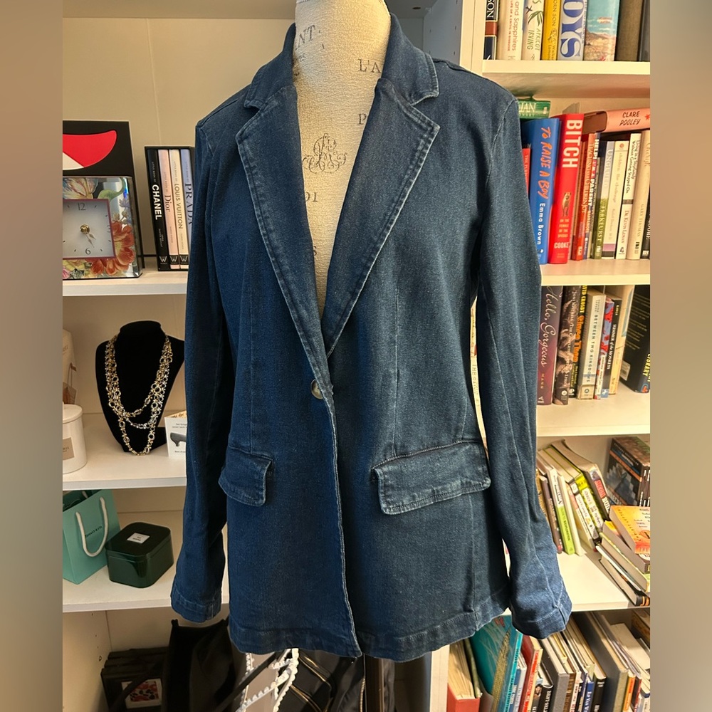 EUC Velvet Heart Denim Blazer - size M